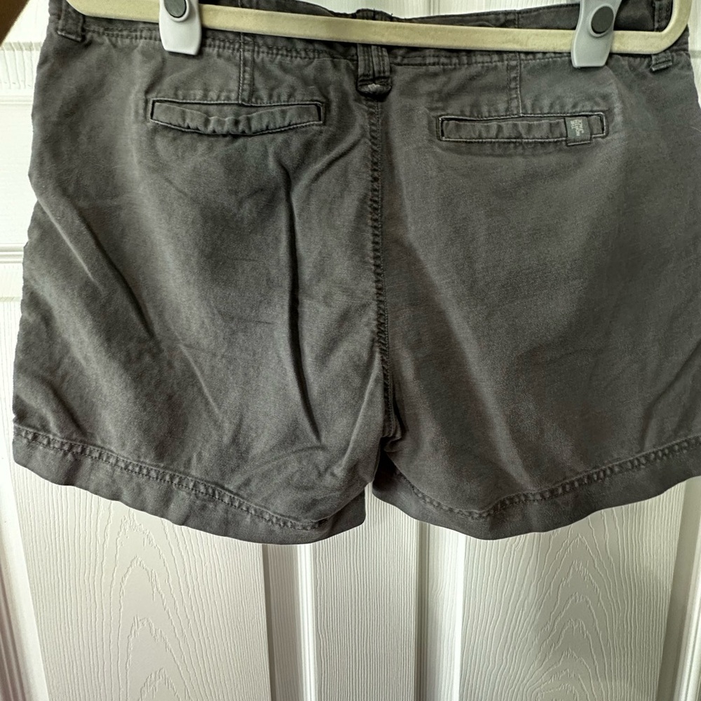 The North Face Gray Women's Shorts - Picture 6 of 10